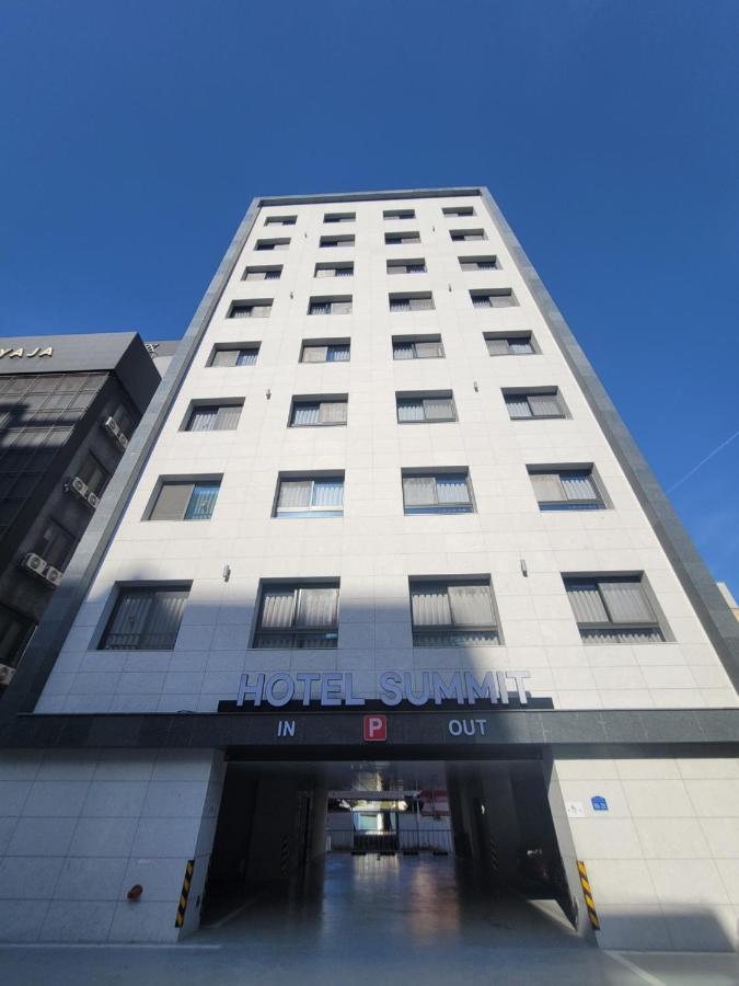 Hotel SUMMIT Gwangju Metropolitan City Buitenkant foto